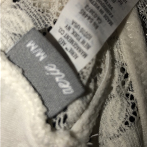 Cream white bralet🤩🤩 - Picture 2 of 3